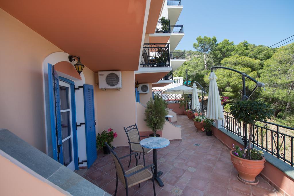 Maria Studios Poros Town Zewnętrze zdjęcie